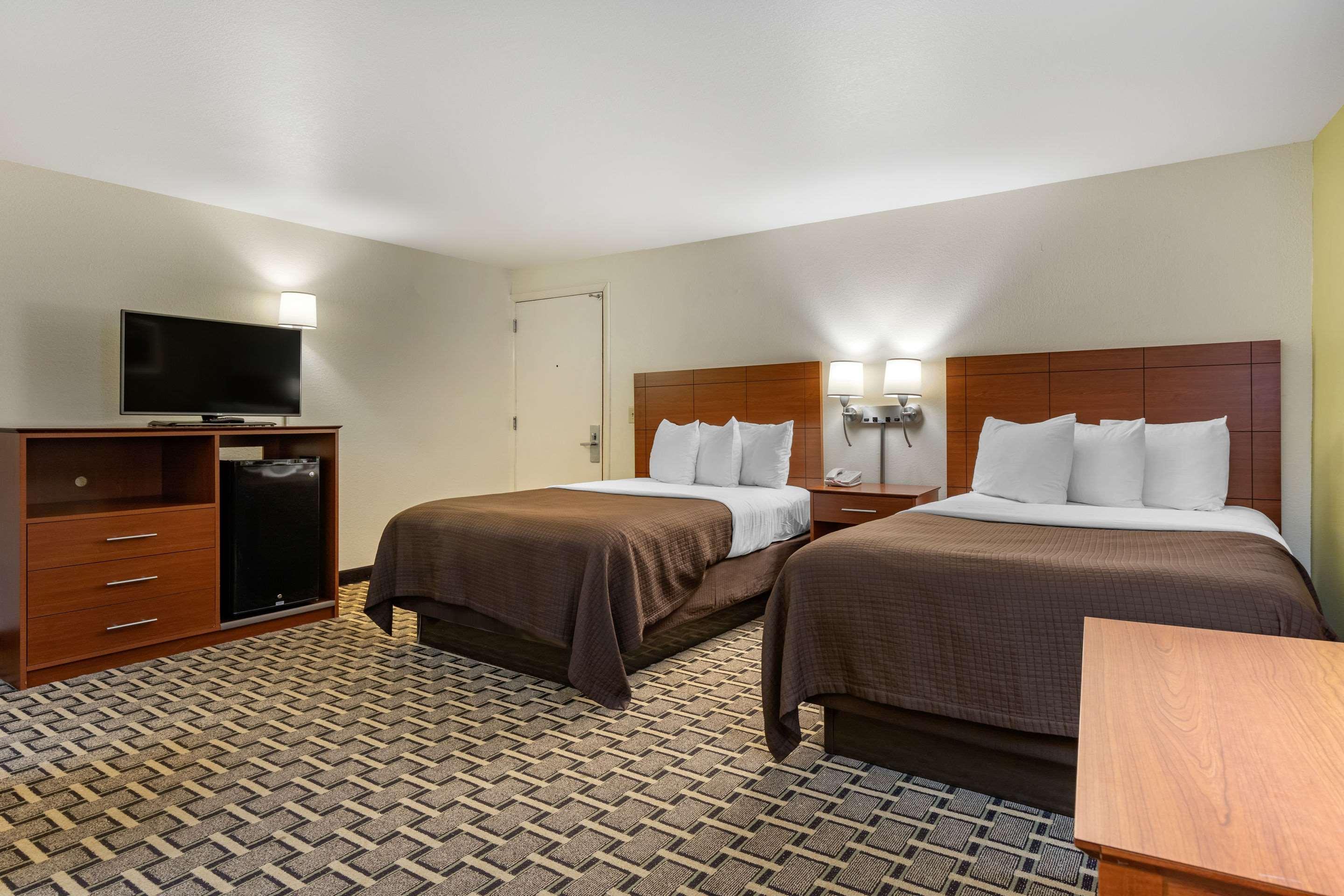 Econo Lodge Cherokee Near River Park Exteriör bild